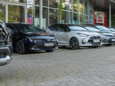 Młode auta używane u dealerów. Corolla najczęściej przyciąga uwagę kupujących