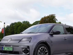 Test Renault 5 E-Tech Roland Garros – miejski Hot Wheels z pazurem