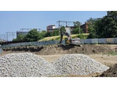 Wrocław: Ruszyły pierwsze prace na miejscu dawnego "szkieletora". Przy Kolejowej powstanie duży hotel.