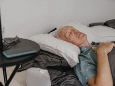 AI może wykrywać chorobę Alzheimera podczas snu. Naukowcy opracowali nową metodę
