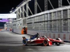 Citroën zdobywa dwa podia w Tokio. Nick Cassidy drugi, Jean-Éric Vergne piąty