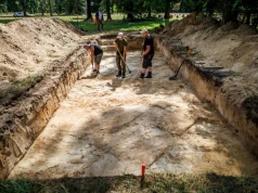 Archeolodzy odnaleźli groby polskich żołnierzy w dawnym obozie Lamsdorf