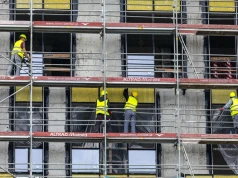 Badanie: już 800 tys. ukraińskich pracowników na polskim rynku, stanowią 68 proc. wszystkich cudzoziemców zatrudnionych w kraju