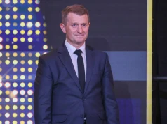 Wrze wokół wiceministra. Zarabiał na kawalerkach, pisze o nich ustawę