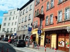 Nowe zasady dla właścicieli zabytków w Krakowie. Zmiany dotyczą reklam, remontów i wycinki drzew