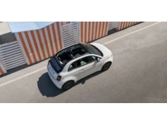 Tanie Cabrio na co dzień? Fiat 500 Hybrid udowadnia, że to możliwe