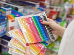 Pieniądze mogą się przydać jeszcze w wakacje. ZUS przelewa 300 zł