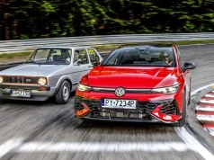 50 lat Volkswagena Golfa GTI | Spotkanie dwóch generacji kultowego hot hatcha
