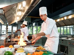 Jak wprowadzić KSeF w gastronomii i uniknąć kosztownych błędów przy dużych zamówieniach?