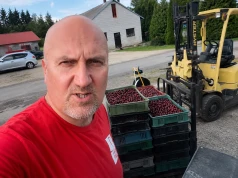 Grzegorz Socha ostro o cenach wiśni: „Wysypmy tonę wiśni pod ministerstwem!”
