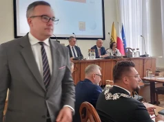 Zmiany w Radzie Miasta Katowice. Klub radnych PiS wisi na włosku