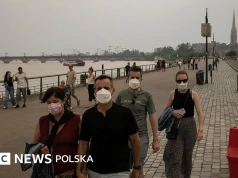 Czy można dziś bezpiecznie podróżować do Francji i Hiszpanii?