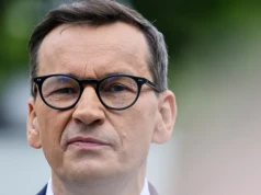 „Odbieram to jako próbę przeciągania tego serialu”. Morawiecki komentuje posiedzenie PiS