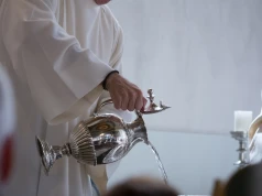 Premia za chrzest dzieli niemiecką parafię. Wielkie emocje wśród wiernych