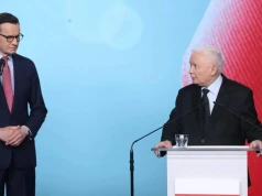 Kulisy posiedzenia Komitetu Politycznego PiS. Nieoczekiwany ruch Kaczyńskiego krzyżuje plany Morawieckiego