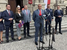 "Trend odchodzenia z policji jest w odwrocie"