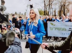 Krakowianka Karolina Bielawska jedzie do Wietnamu na Miss World. Pokazała przez prawie 5 lat, że korona daje możliwości do czynienia dobra