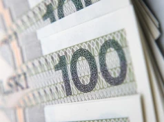 Wojna trwa, złoty się trzyma. Ani kurs euro, ani dolara nie przebiły oporów
