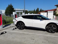 STRYKÓW Supercharger dostępny dla aut wszystkich marek. 8 stanowisk, ceny z abonamentem świetne