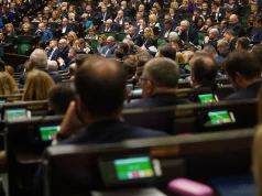 Więcej posłów do kontroli specsłużb. Sejm powiększył skład komisji