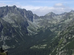 Polski turysta zmarł na szlaku pod Rysami. "Nagle stracił przytomność"