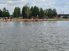 Zakaz kąpieli w popularnym miejscu na Podkarpaciu. Kąpielisko zamknięte po wykryciu bakterii