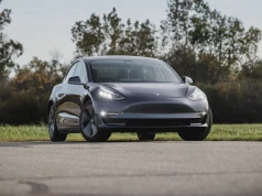 Tesla Model 3. Co sprawdzić przed zakupem, co wymienić po?