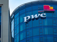 PwC chciało błyszczeć wiedzą o AI. Zostało z fikcyjnymi przypisami