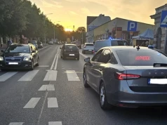 Wypadek na przejściu dla pieszych. Dwie osoby zostały ranne