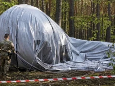 Nietypowa akcja w lesie pod Kołem. Wylądował wojskowy balon szkoleniowy