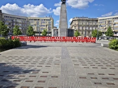 Łódź. Plac Wolności ma dwa lata i jego część znów do remontu