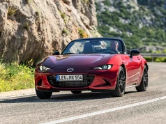Nowa Mazda MX-5 będzie (także) elektryczna? Potwierdził to sam prezes marki