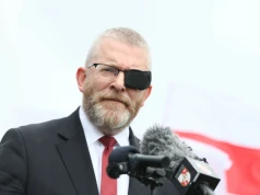 Piąte miejsce tylko dla mundurowych. Grzegorz Braun ogłasza
