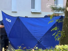 Tragedia na Pradze-Południe. 87-latek spadł z 8. piętra. Zginął na miejscu