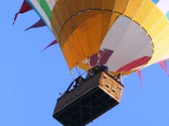 Groźny wypadek balonu niedaleko Grudziądza. Pasażerki wypadły