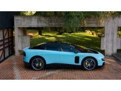 Ferrari wyprzedało produkcję Luce na ten rok. Hejterzy znów nie mieli racji
