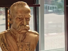 Pamiątki po Józefie Piłsudskim na wystawie w Chojnicach