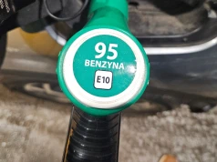 Inflacja znów poszła w górę. Gwałtowny skok cen na stacjach uderzył w portfele
