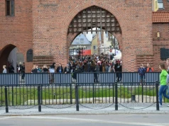 Znany restaurator z poważnymi problemami. Służby weszły do lokalu