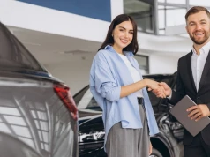 Leasing samochodowy w firmie – jak sfinansować flotę, zoptymalizować podatki i zachować płynność finansową?