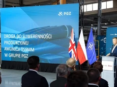Polska idzie po suwerenność amunicyjną. PGZ podsumowuje pierwszy rok budowy trzech fabryk 155 mm