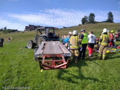 Tragedia podczas prac polowych. 57-latek zginął przygnieciony ciągnikiem rolniczym
