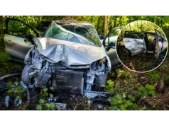 18-latek dachował między drzewami. Prawo jazdy miał od dwóch tygodni