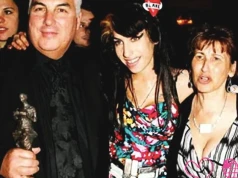 Ojciec Amy Winehouse przegrał proces. Zapłaci prawie milion funtów przyjaciółkom córki