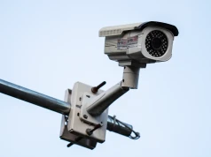 To skrzyżowanie w Warszawie bije rekordy w całej Polsce. Mandaty po 500 zł leją się tysiącami
