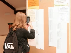 Czerwony pasek na świadectwie, a miejsc w szkole brak. "System już na starcie nie daje realnej szansy"