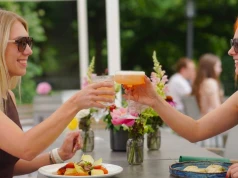 Letni Weekend na Patio: Restauracja Clue zaprasza na wieczór w otoczeniu Parku Żeromskiego