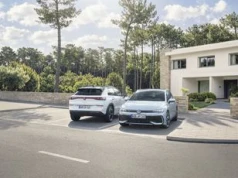 Hybrydowy Golf i T-Roc wycenione w Polsce. Są niewiele droższe od zwykłego benzyniaka