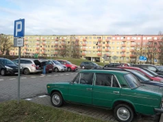 10, 15 i 1,5 metra mogą uchronić przed mandatem. Wielu kierowców o tym nie wie