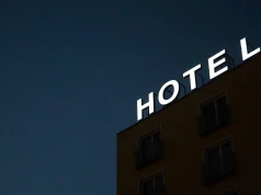 1,88 mld zł zaległości w HoReCa. Hotele redukują zaległości, restauracje toną w długach